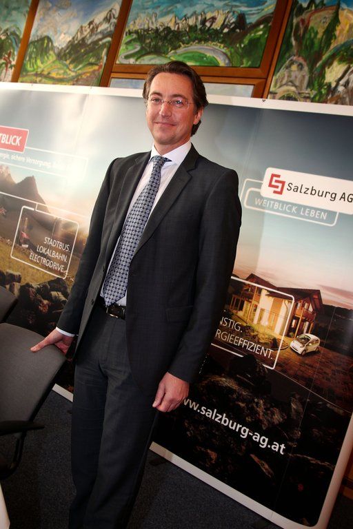 LeoSchitterVorstand21111102.jpg