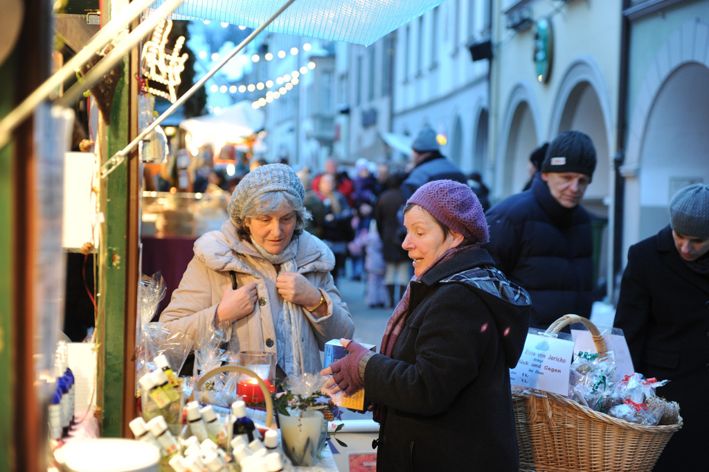 Feldkircher Weihnachtsmarkt _4__JPG-1322039986