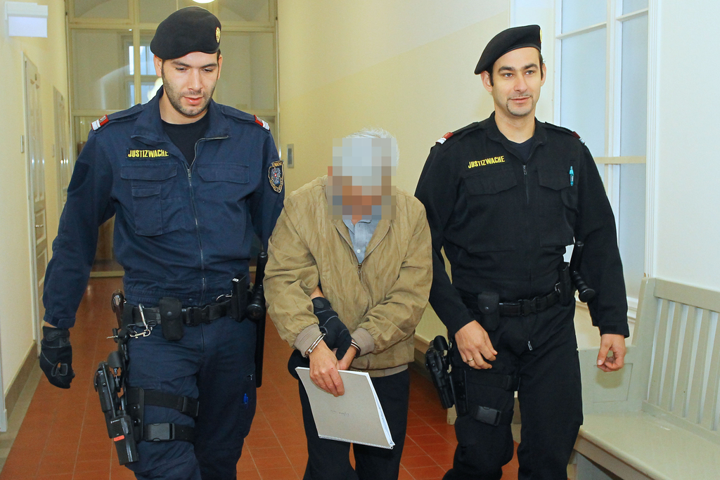 Prozess Vergewaltigung02.jpg