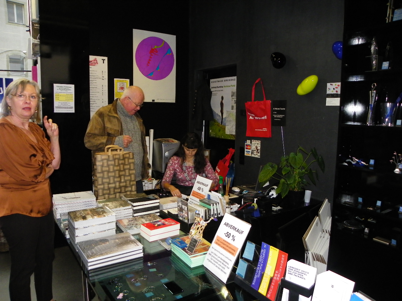 113_2196_JPG-1322180424