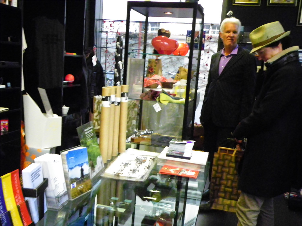 113_2203_JPG-1322180479