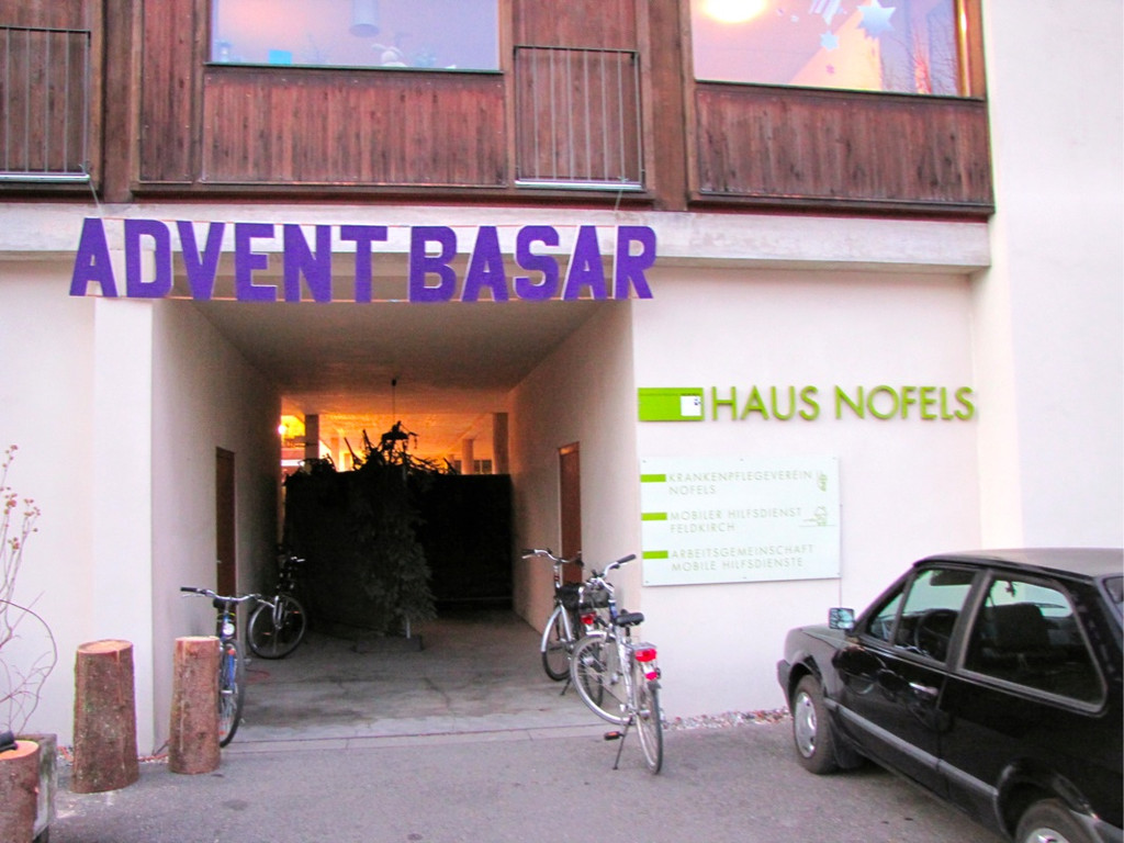 BK_adventbasar_haus_nofels 4_jpg-1322253277