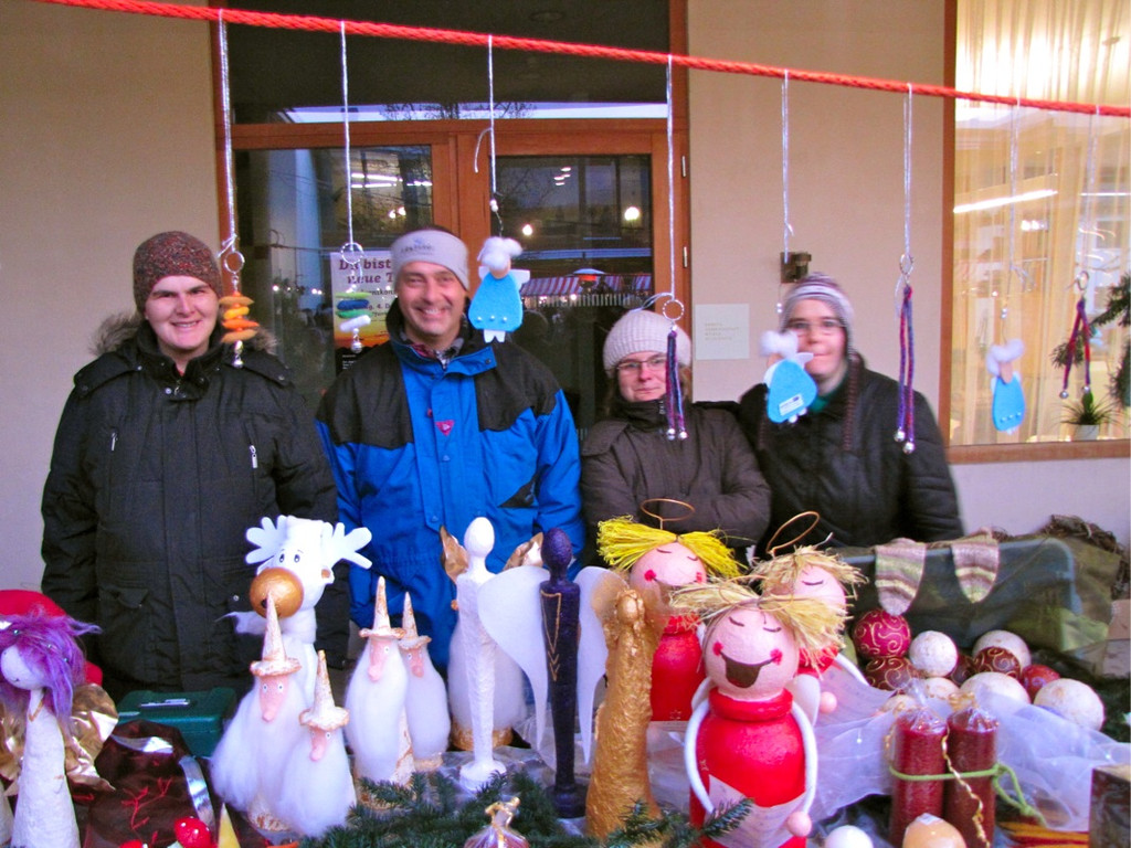 BK_adventbasar_haus_nofels 5_jpg-1322253283