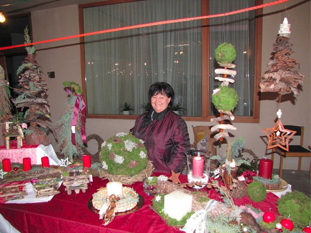 BK_adventbasar_haus_nofels 13_jpg-1322253347