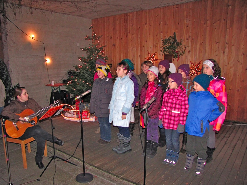 BK_adventbasar_haus_nofels 14_jpg-1322253353