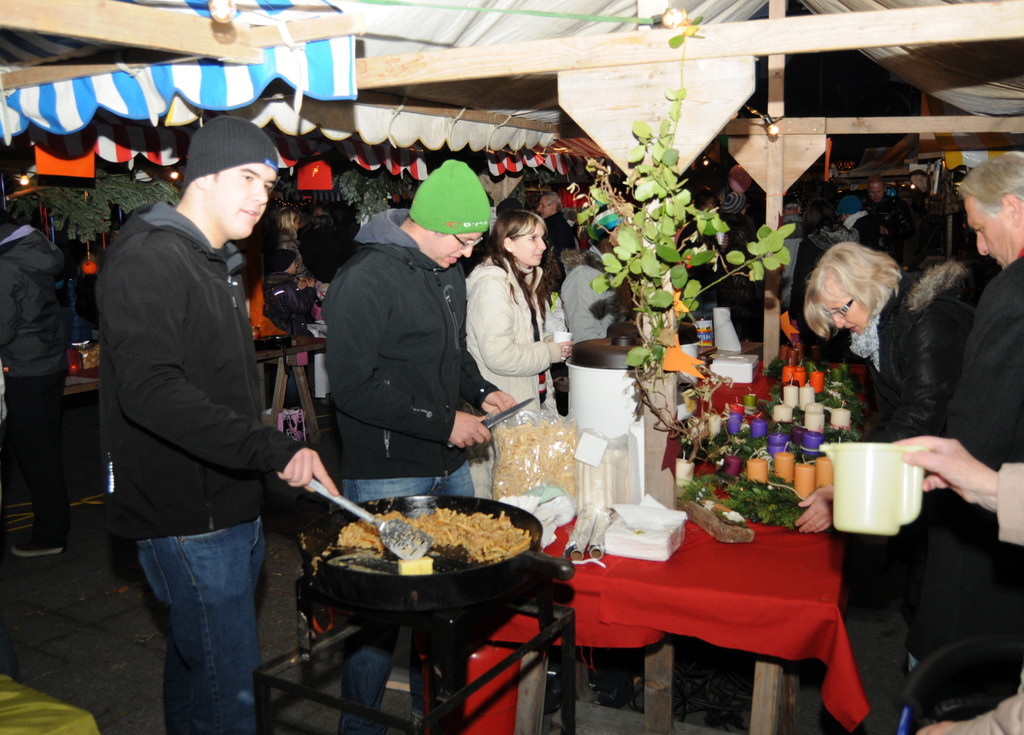 Markt H__chst 26_11_2011 69_jpg-1322389903