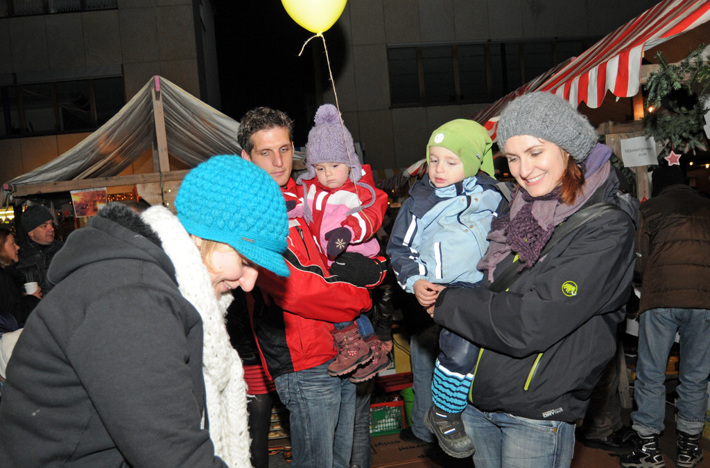 Markt H__chst 26_11_2011 87_jpg-1322390040