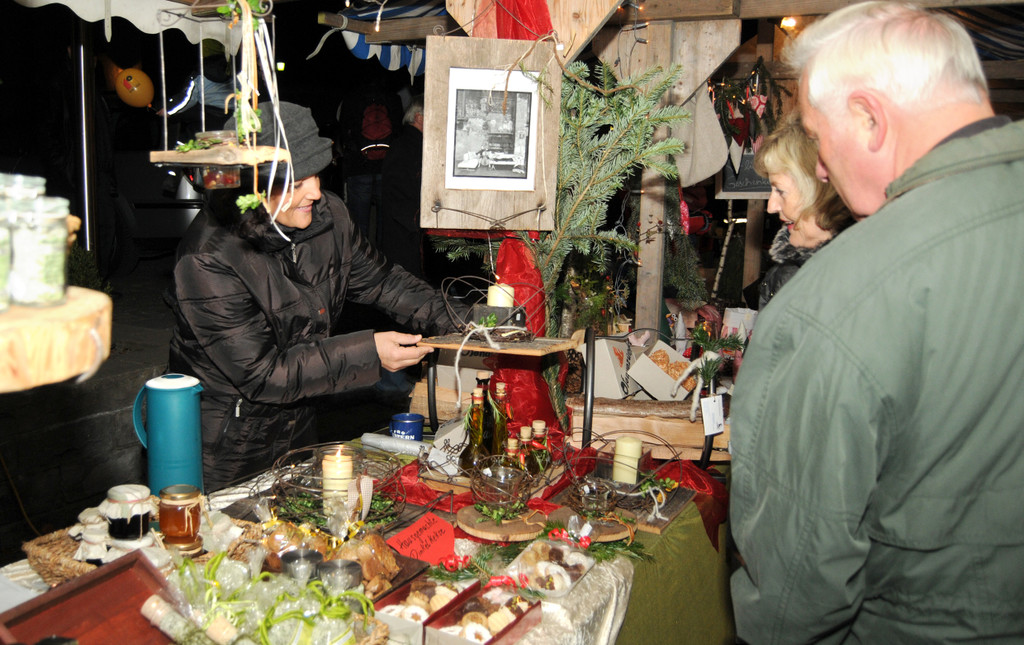 Markt H__chst 26_11_2011 116_jpg-1322390136