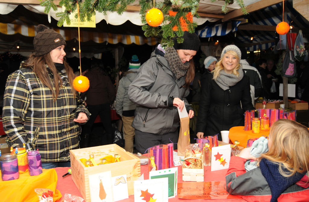Markt H__chst 26_11_2011 123_jpg-1322390180