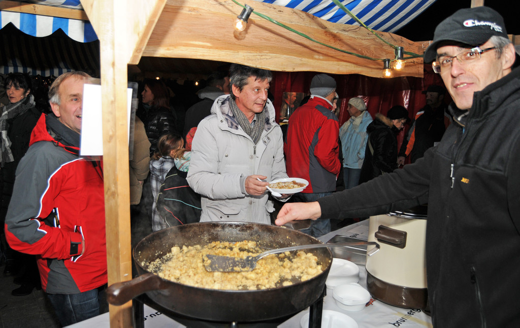 Markt H__chst 26_11_2011 134_jpg-1322390250