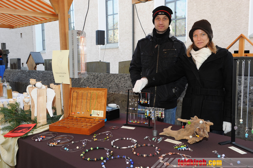 WeihnachtsmarktMaeder015.JPG
