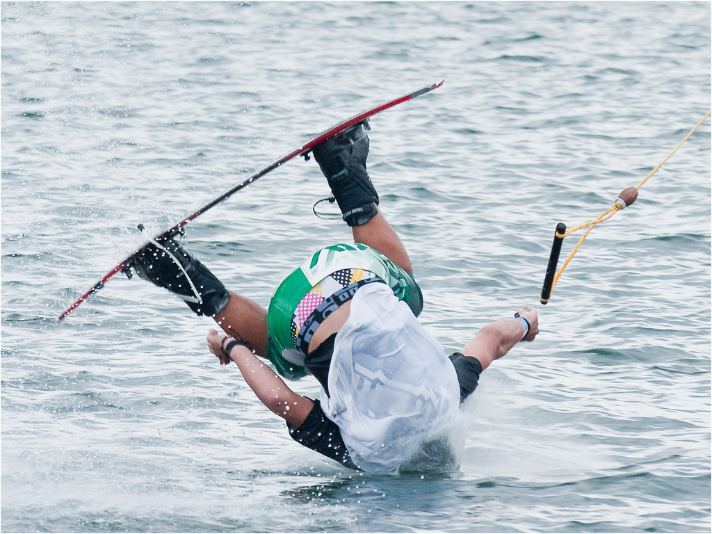 111125 - Naturfreunde Sbg_Fotobewerb 2011_Ernst Tschautscher K__pfchen unter Wasser.jpg