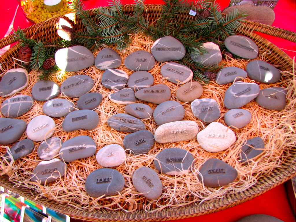 BK_adventmarkt_mit_nikolobesuch_gisingen 6_jpg-1322425173