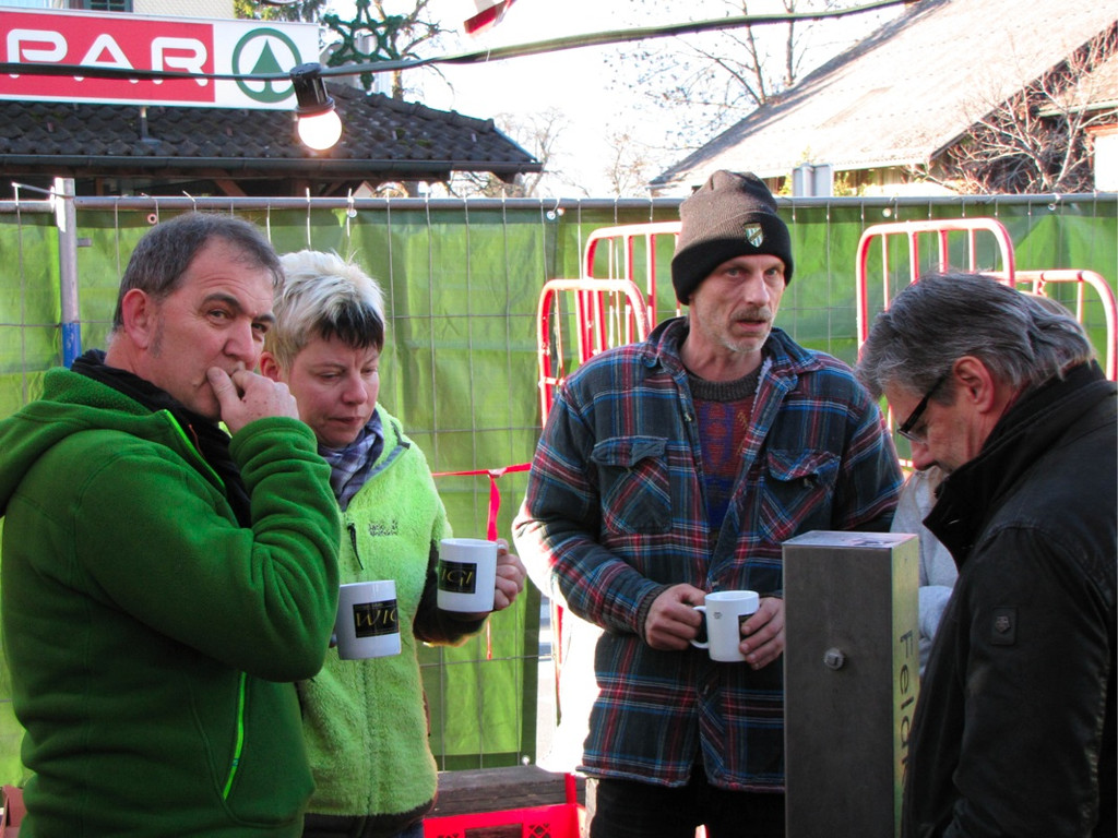 BK_adventmarkt_mit_nikolobesuch_gisingen 28_jpg-1322425332