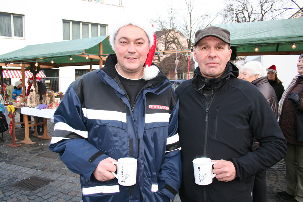 IMG_4932_jpg-1322425375