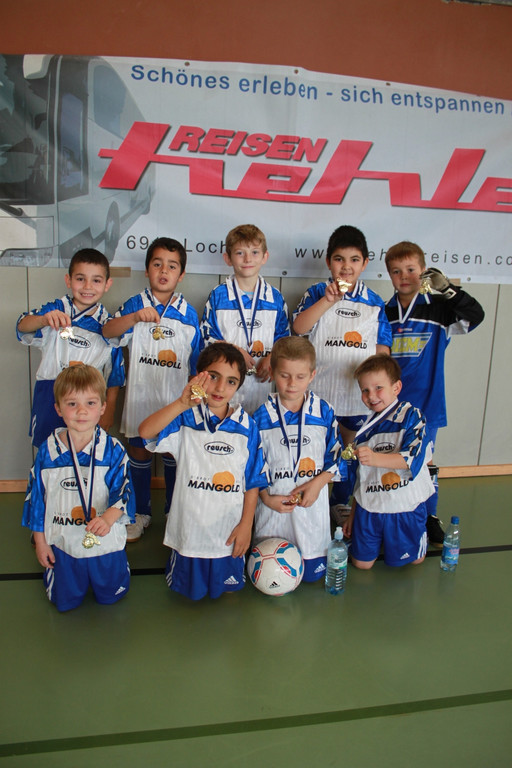 Fu__ball Nachwuchs U 7 HALLE 27-11-2011 _6__jpg-1322429609