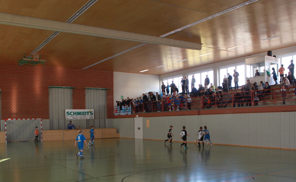 Fu__ball Nachwuchs U 9 HALLE 27-11-2011 _15__jpg-1322429680