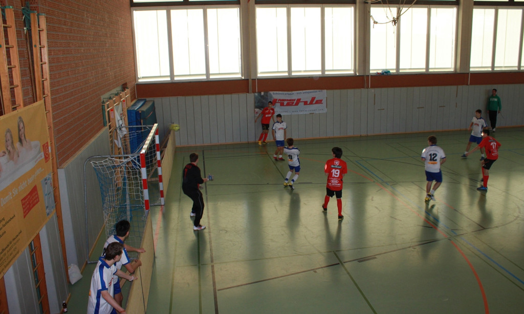 Fu__ball Nachwuchs U 17 HALLE 27-11-2011 _6__jpg-1322429763