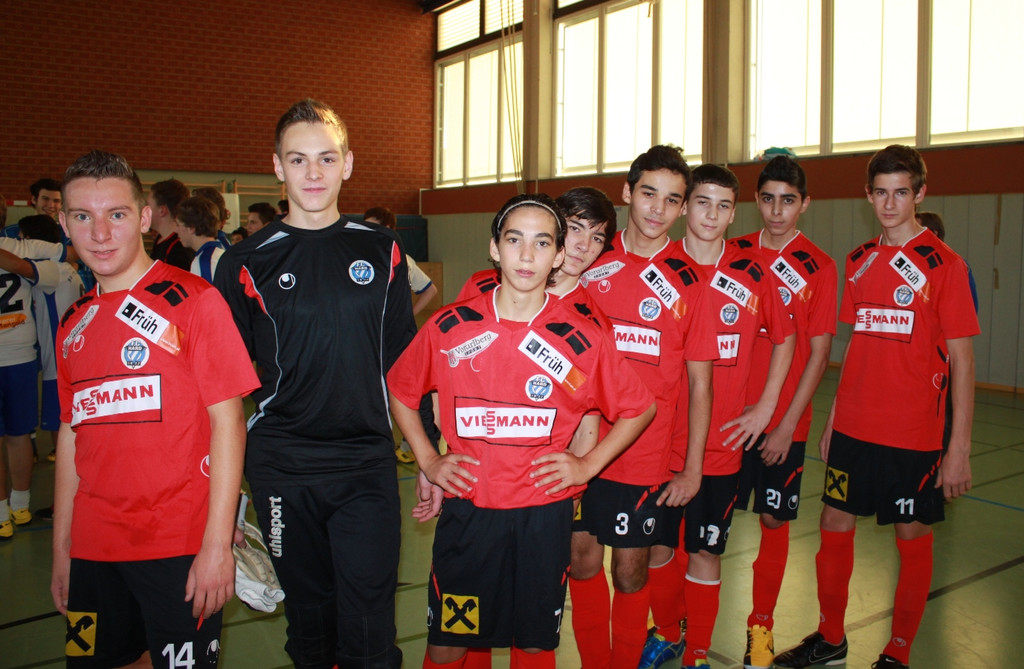 Fu__ball Nachwuchs U 17 HALLE 27-11-2011 _9__jpg-1322429776