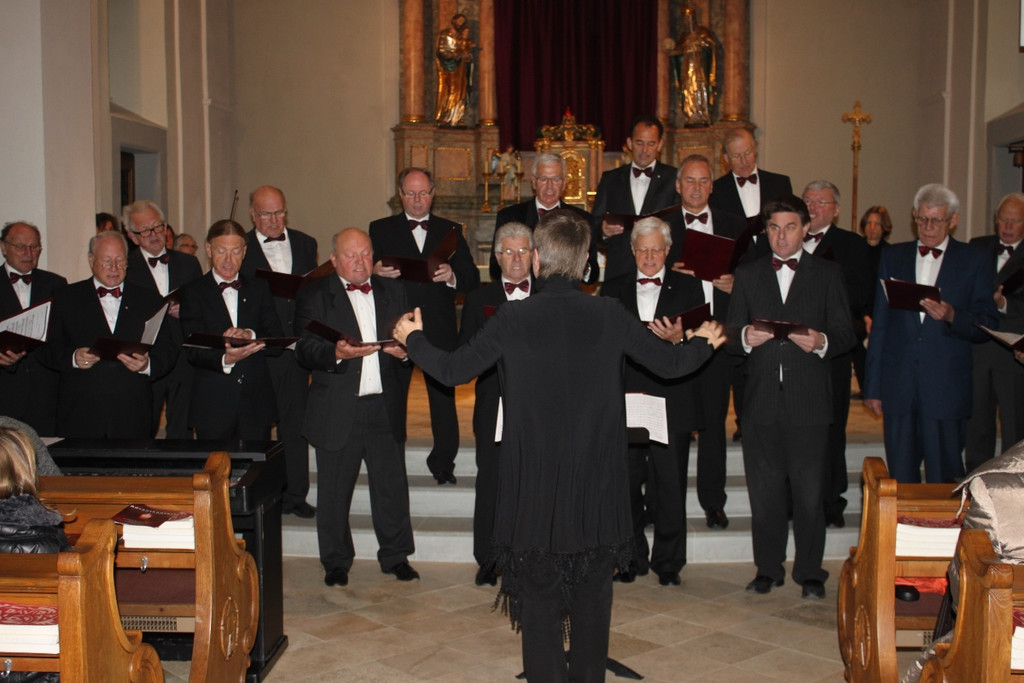 Adventkonzert Gesangvereein 2011 _3__jpg-1322430422