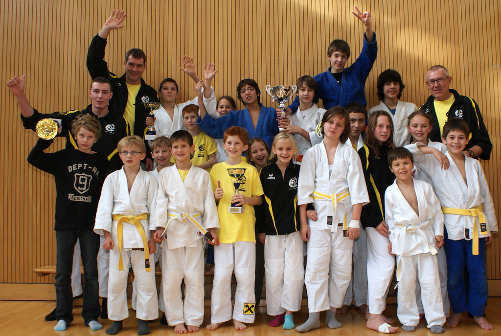 Judozeitung 2011 Titelseite_jpg-1322439495