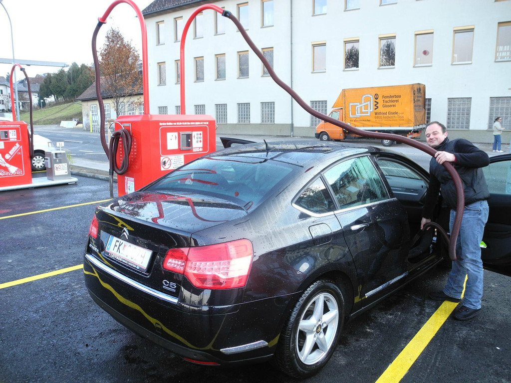 DSCN8000_jpg-1322461888