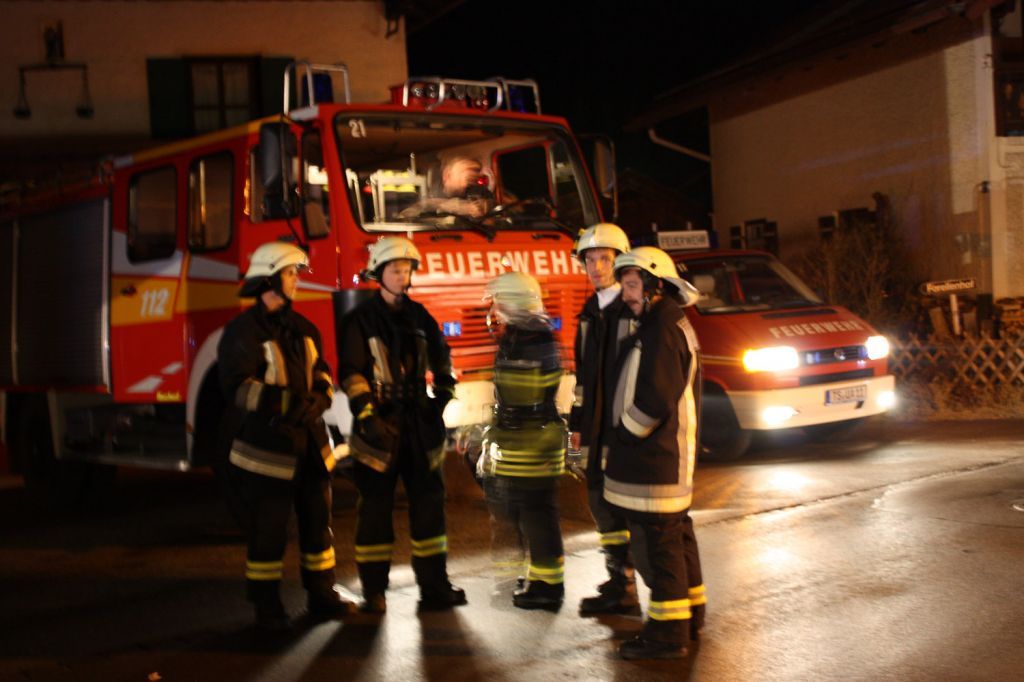 normal_27112011wtdachstuhlbrandaktivnews5.jpg