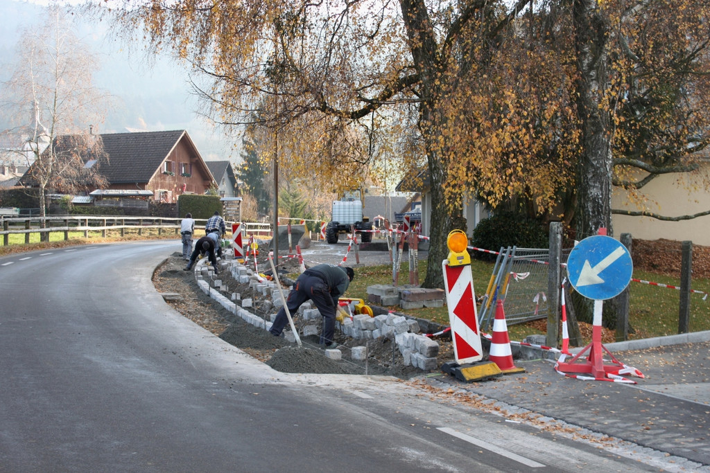 Gehsteig Bahnhofstrasse NEU 28-11-2011 _1__jpg-1322515116