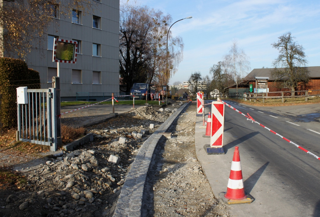 Gehsteig Bahnhofstrasse NEU 28-11-2011 _3__jpg-1322515129