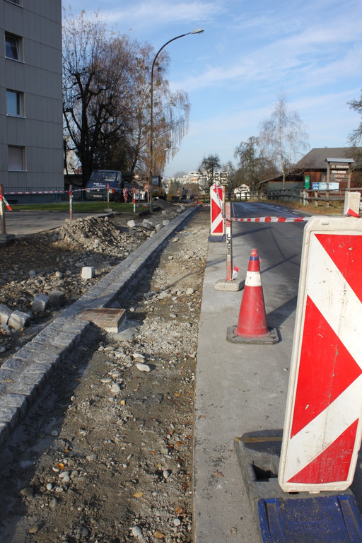 Gehsteig Bahnhofstrasse NEU 28-11-2011 _5__jpg-1322515141