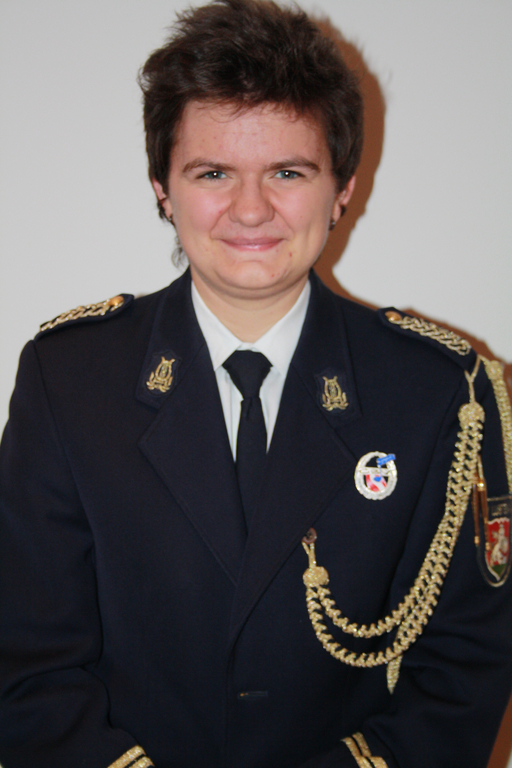 JULIA KONZETT IMG_1444_jpg-1322524052