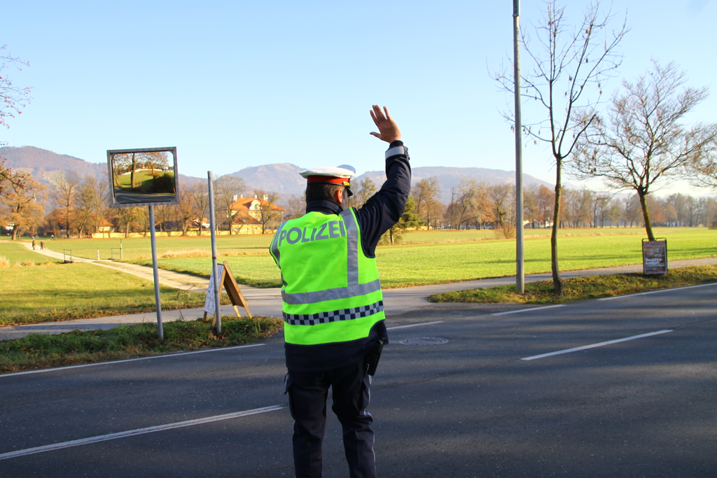 polizeiradar 041.JPG