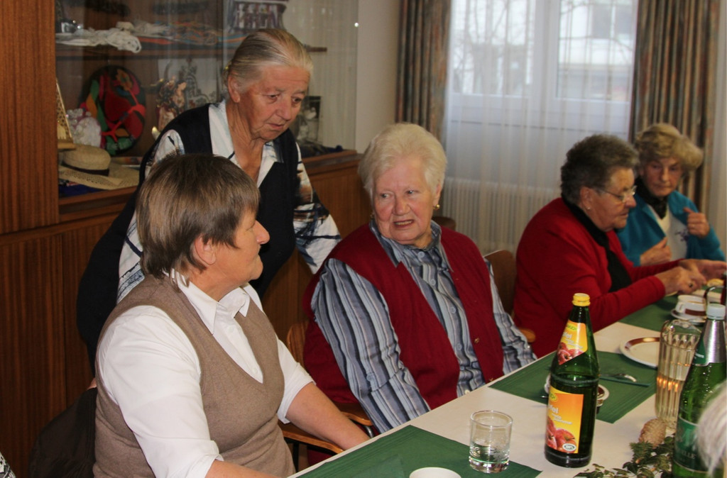 BK_Ortsb__uerinnen Advent 41_jpg-1322651290