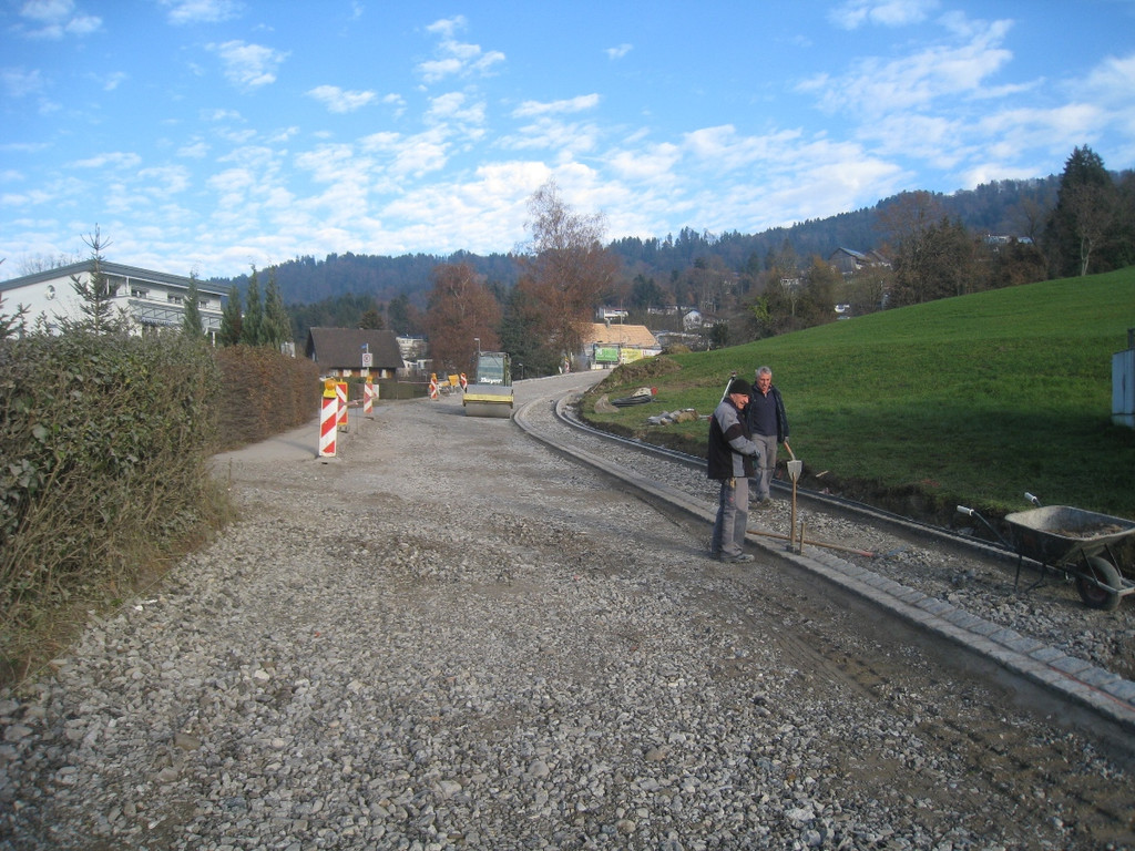 Gehsteig Pfaenderstra__e vor Asphaltierung 2011 _13__jpg-1322749262