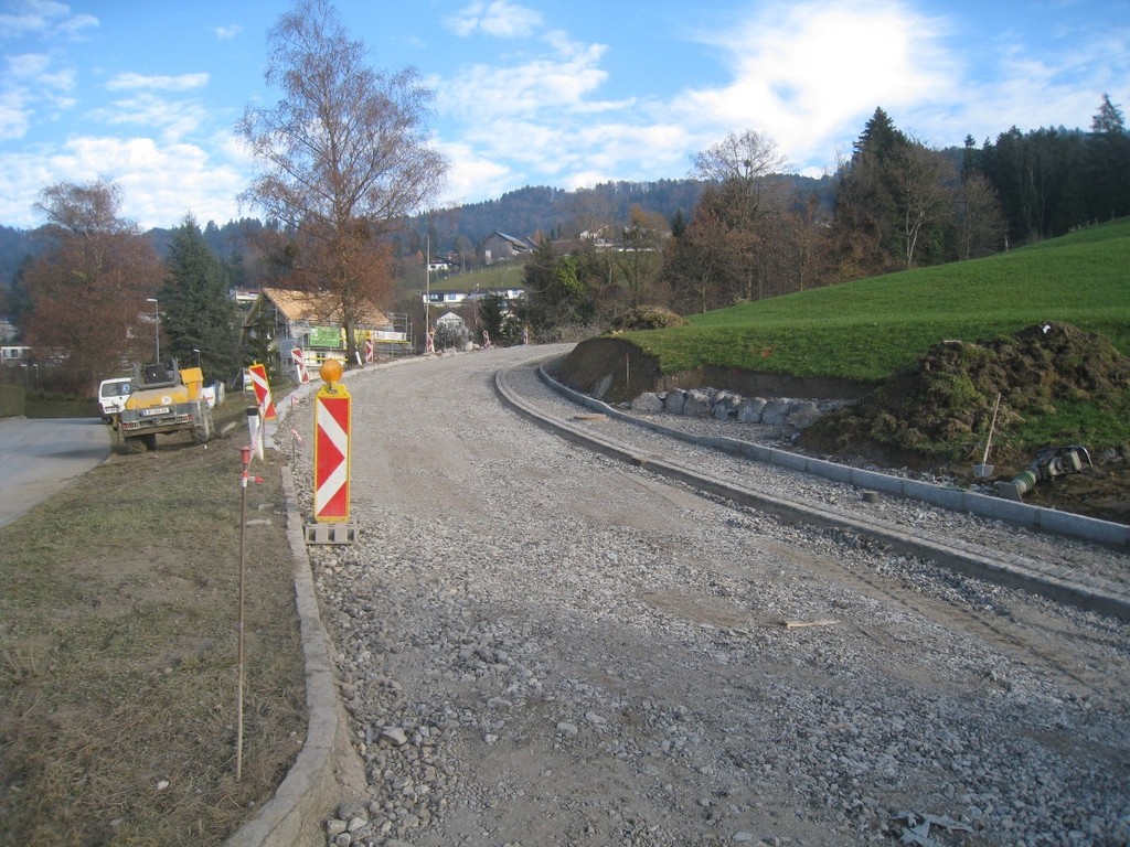 Gehsteig Pfaenderstra__e vor Asphaltierung 2011 _15__jpg-1322749272