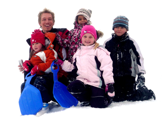stephan winder von stunde des herzens mit kinderschar-by sdh.JPG