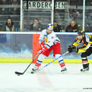 02122011eishockeymbaktivnews062.jpg