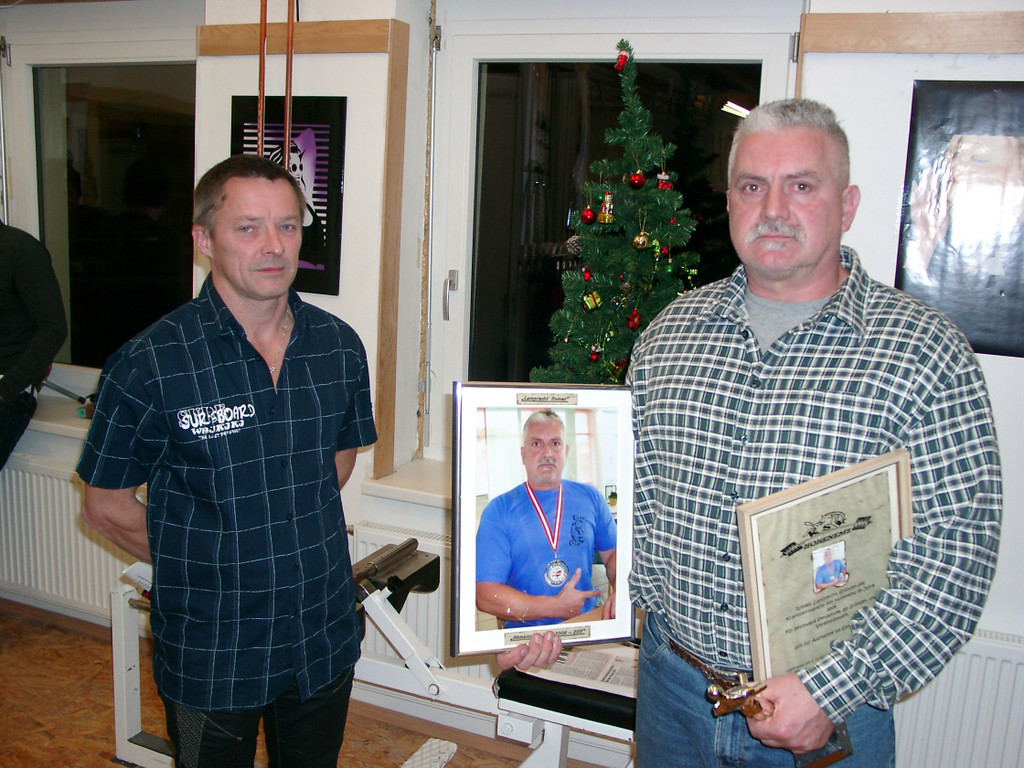 01010865_JPG-1322990072