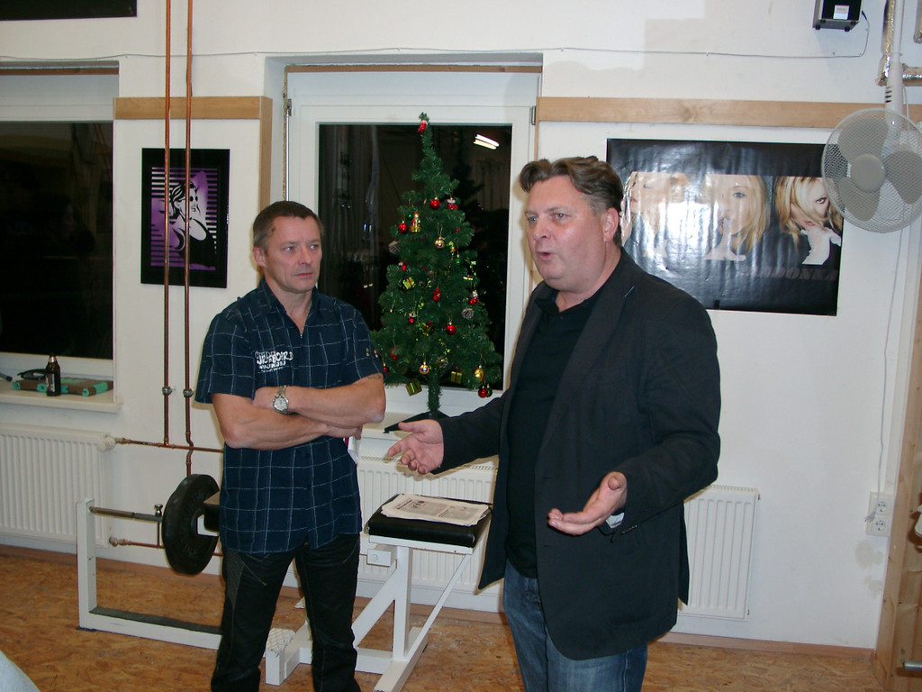 01010867_JPG-1322990111