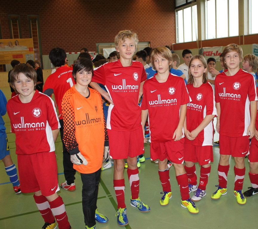 Fu__ball Nachwuchs U 13 HALLE 27-11-2011 _13__jpg-1323004528