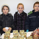 Bilder vom Adventmarkt der Kindergärtler und Volksschüler