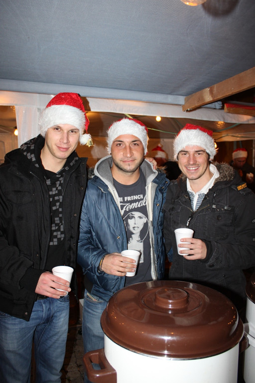 Adventzauber A Pfarrplatz 04-12-2011 _14__jpg-1323031703