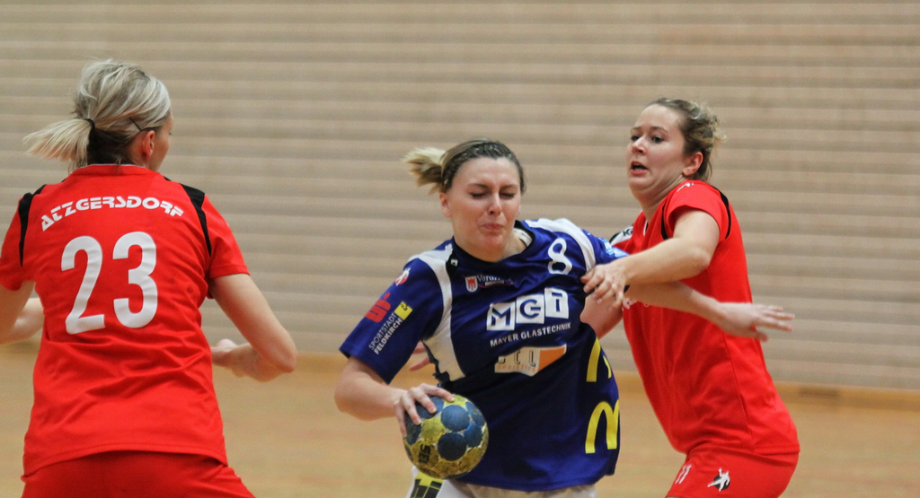 Handball Damen FK 2011 018_jpg-1323032987