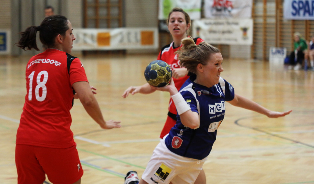 Handball Damen FK 2011 104_jpg-1323033695