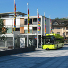 mit Bus 1_JPG-1323091350