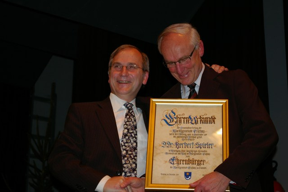 mini-bea_Pfarrer Herbert Spieler _50_.JPG