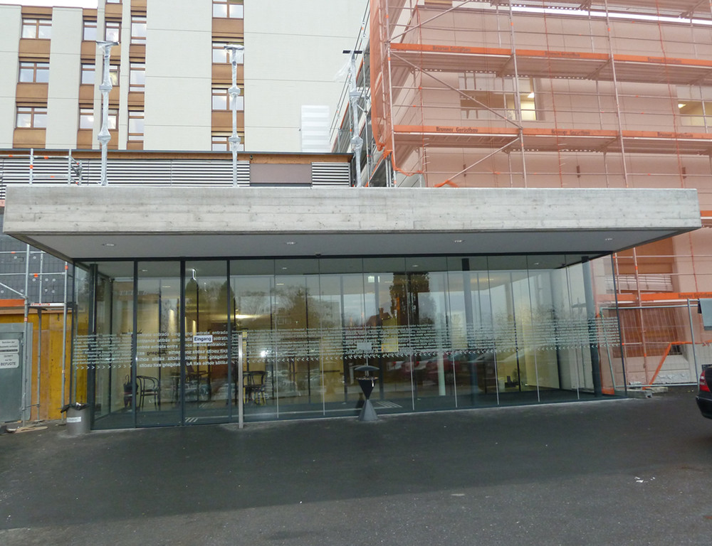 Spital21aEingang-au__en_jpg-1323167452