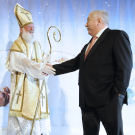 Bürgermeister Häupl beim Nikolofest der Kindergarten-Kinder im Rathaus