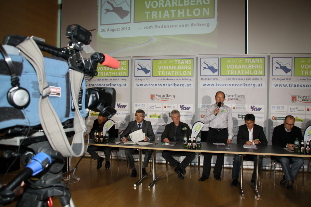 IMG_9734_jpg-1323179046
