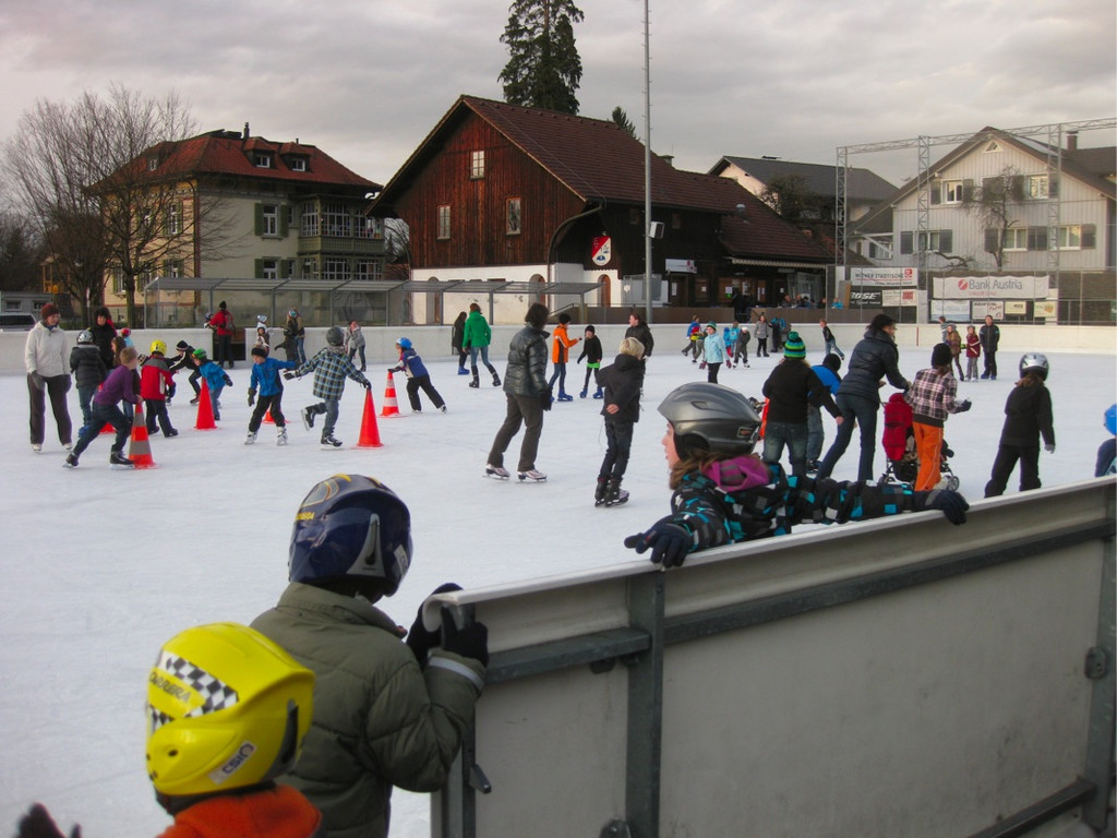 BK_eislaufen_gastra_2011 2_jpg-1323469439